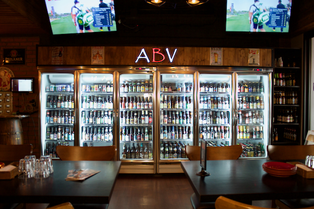 來自海內外第一手的精釀啤酒,300多款讓你選不完!