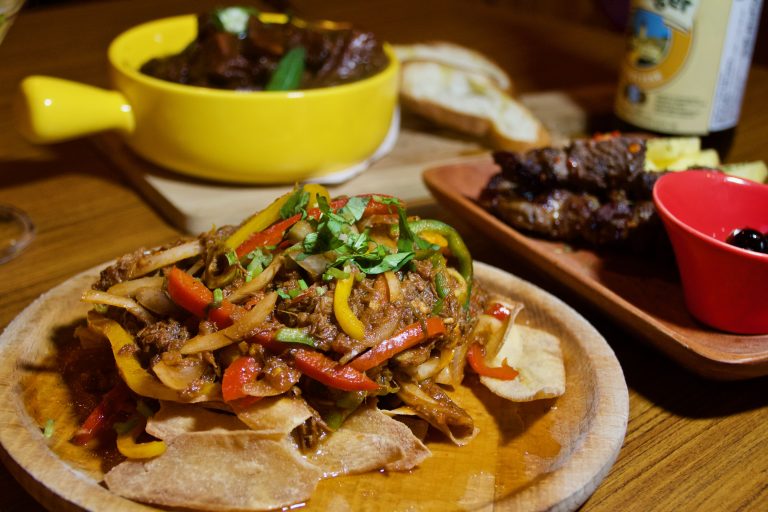 古巴著名的國菜之一無人不愛的古巴國菜